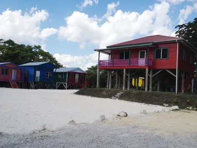 Unique Riverfront Property in Orange Walk District - thumbnail 11