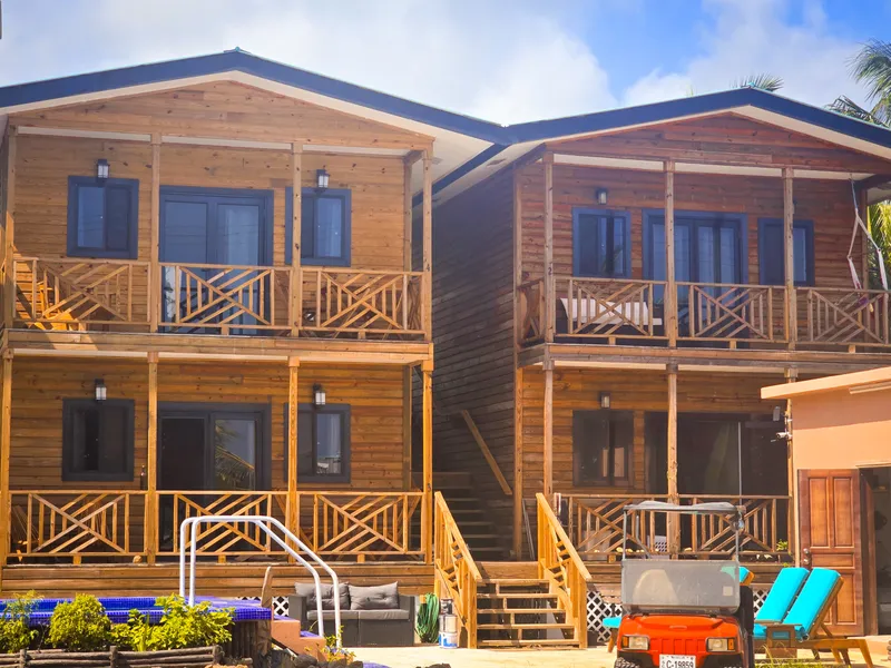 Coastal Opportunity: Studio Condo Hopkins