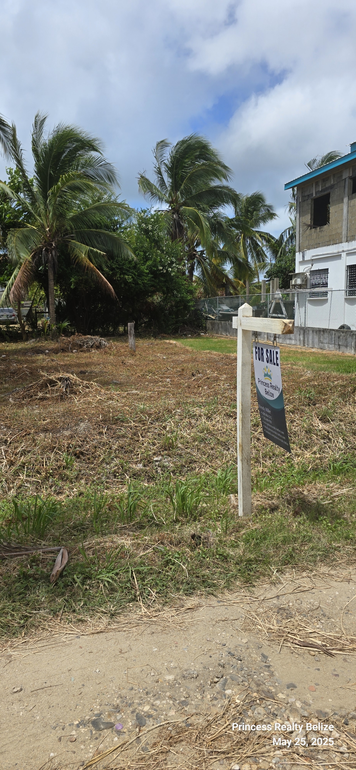 PR-L126 – Nice Lot in Dangriga Town
