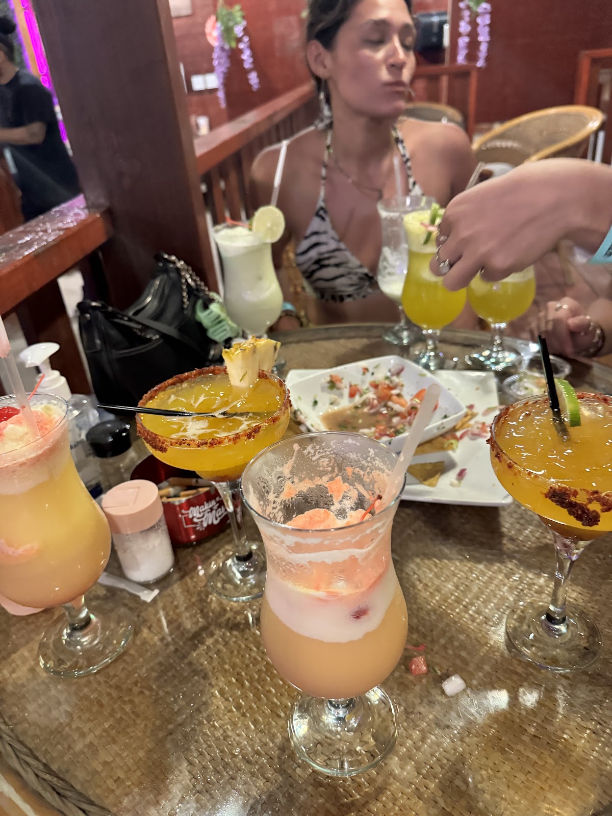 Enjoy Lounge & Restaurant photo 7