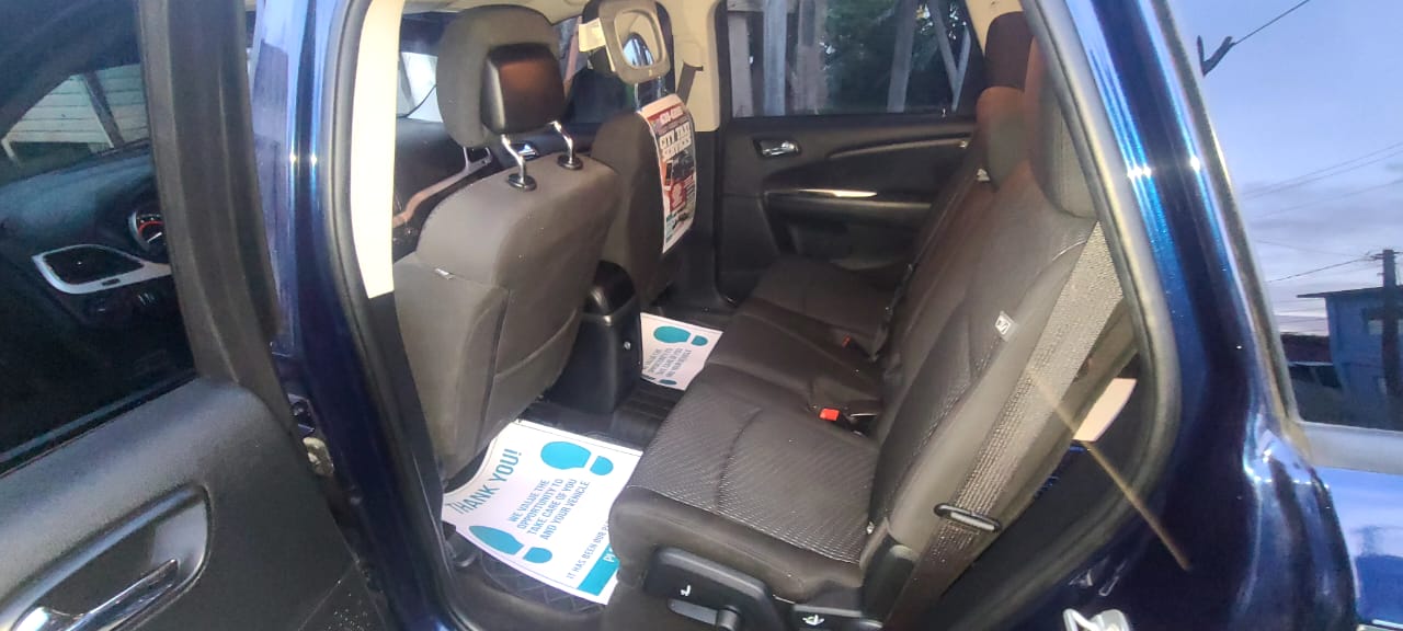 Reliable Rides Taxi Service | Taxi Service in Belize | Shuttle Service photo 4