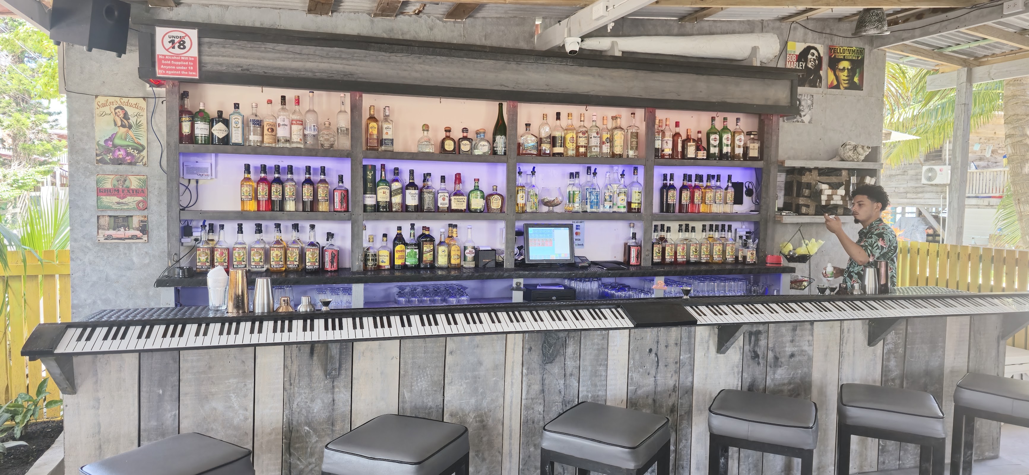 Big Titty Rum Bar - Caye Caulker photo 8