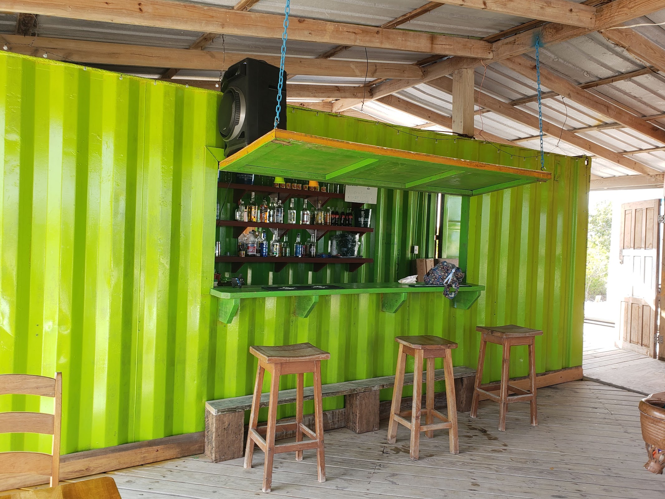 Crazy Fish restaurant and bar