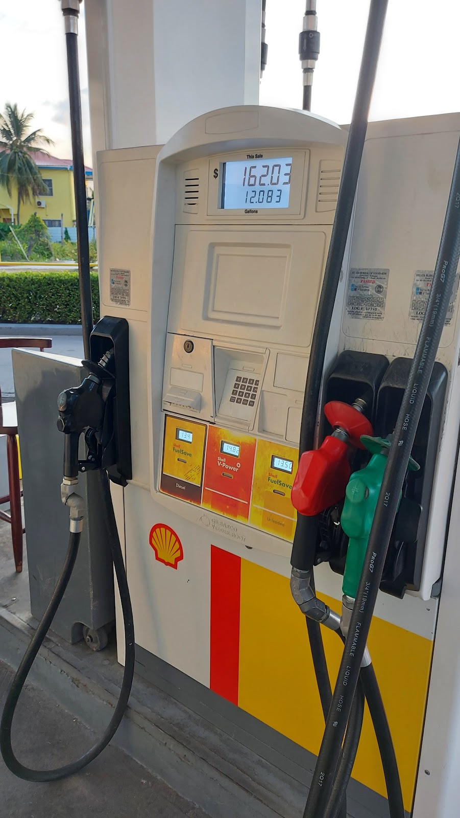 Shell Gas Station photo 7