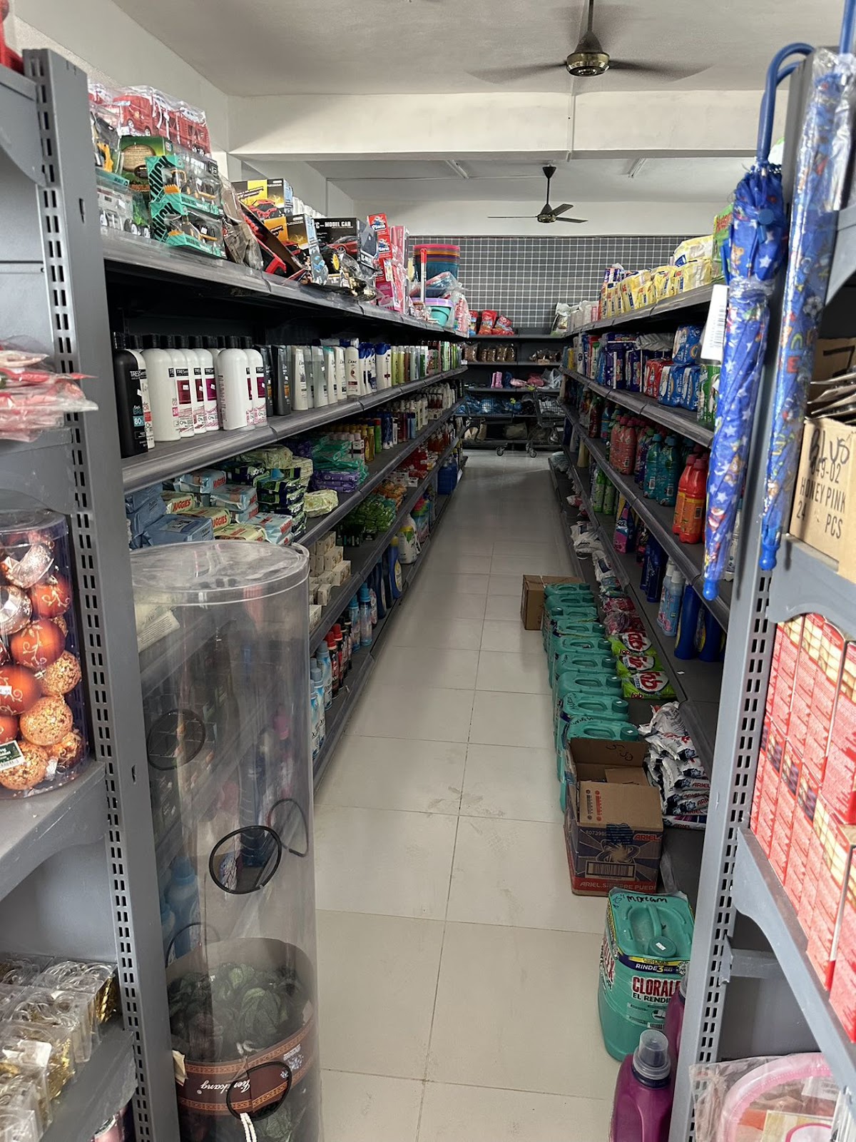 M&DREAM supermarket photo 4