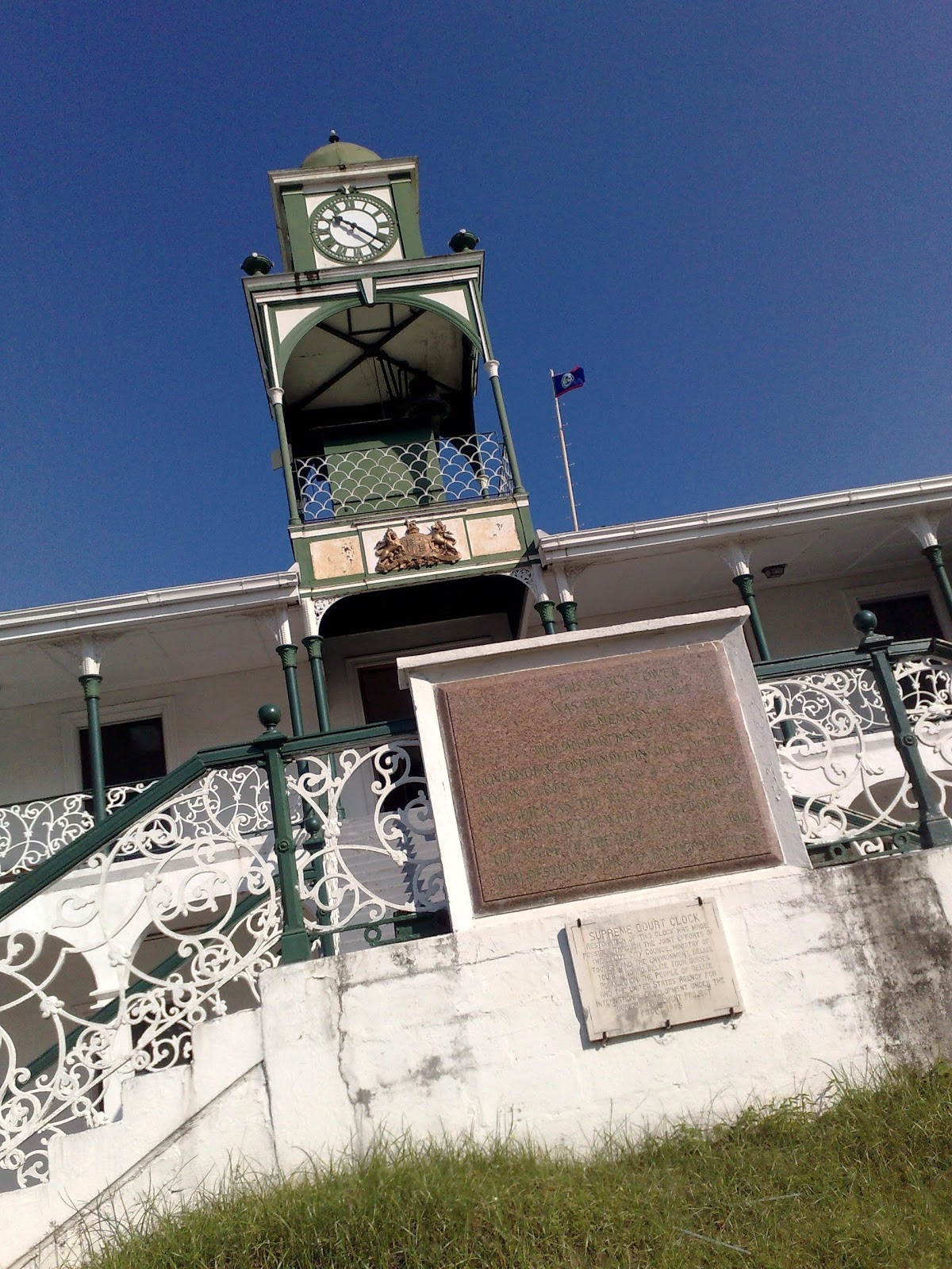 Isla Bonita Elementary School photo 3