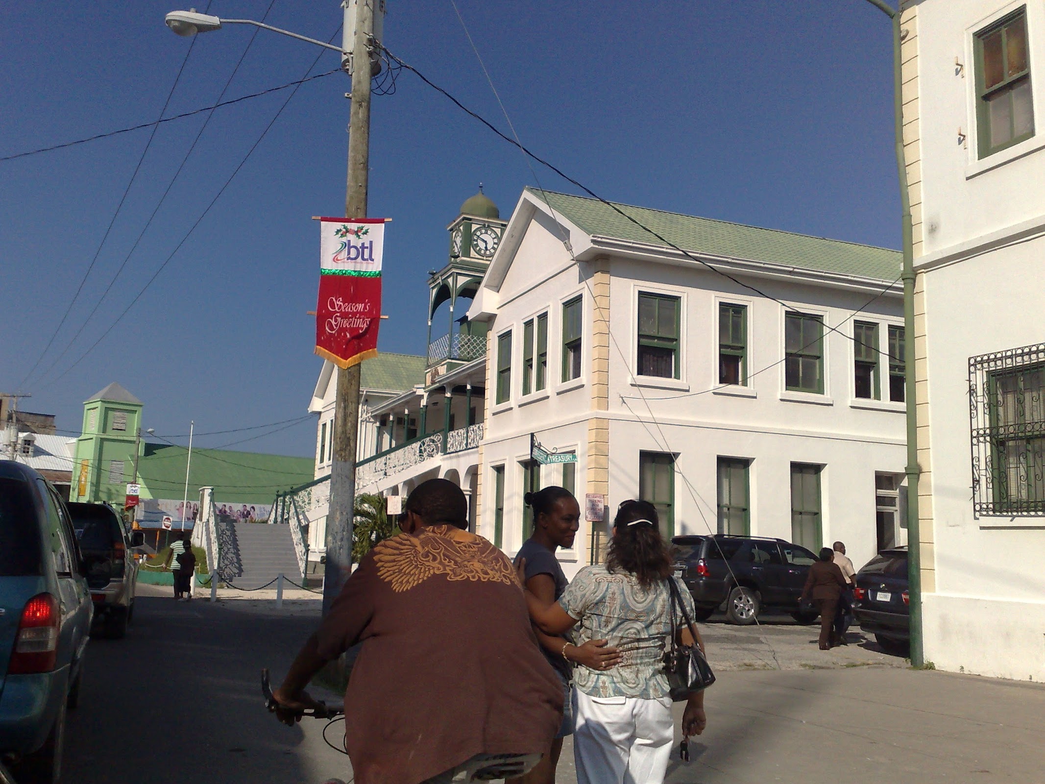 Isla Bonita Elementary School photo 5