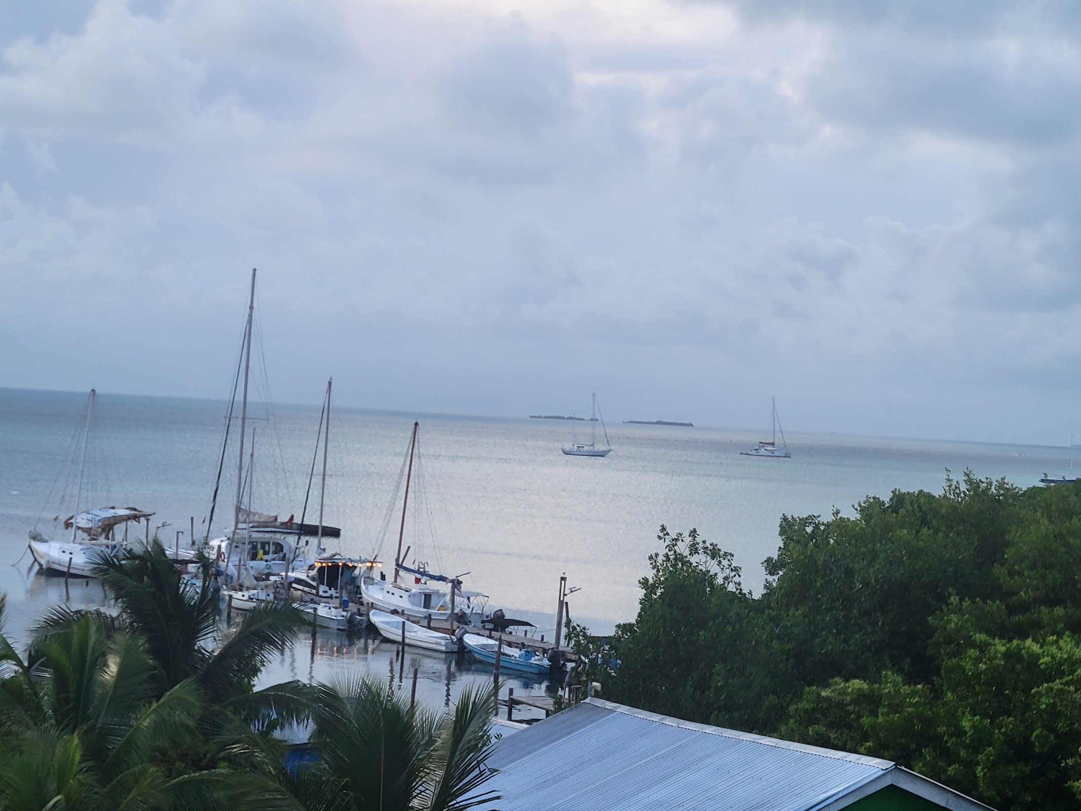 Island Queen photo 8