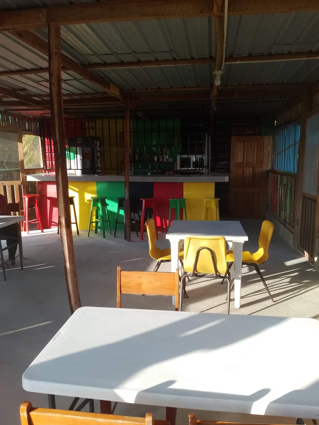 Dready's Restaurant & Sports Bar photo 2