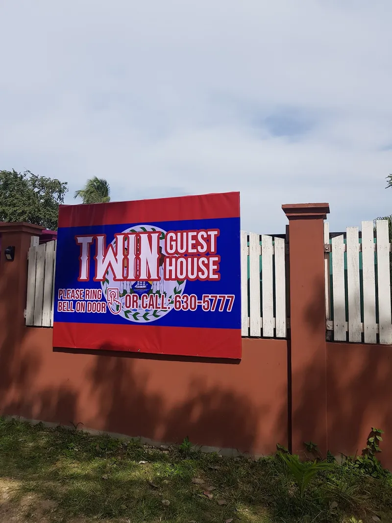 Twin Guest House photo 2