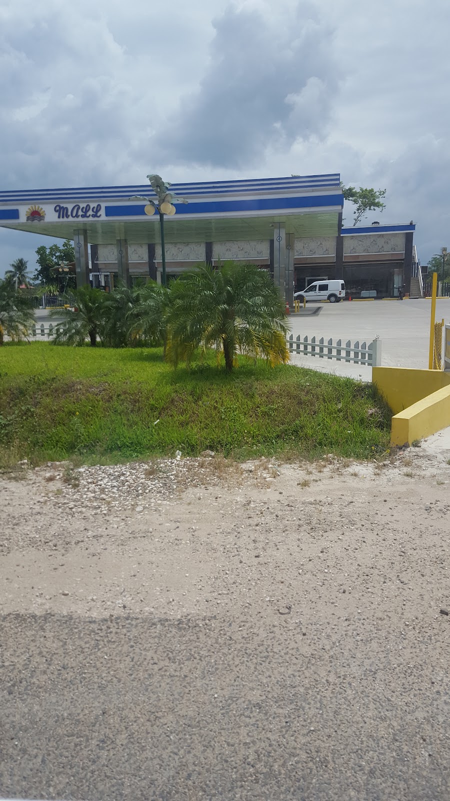 The Mall Gas station photo 3