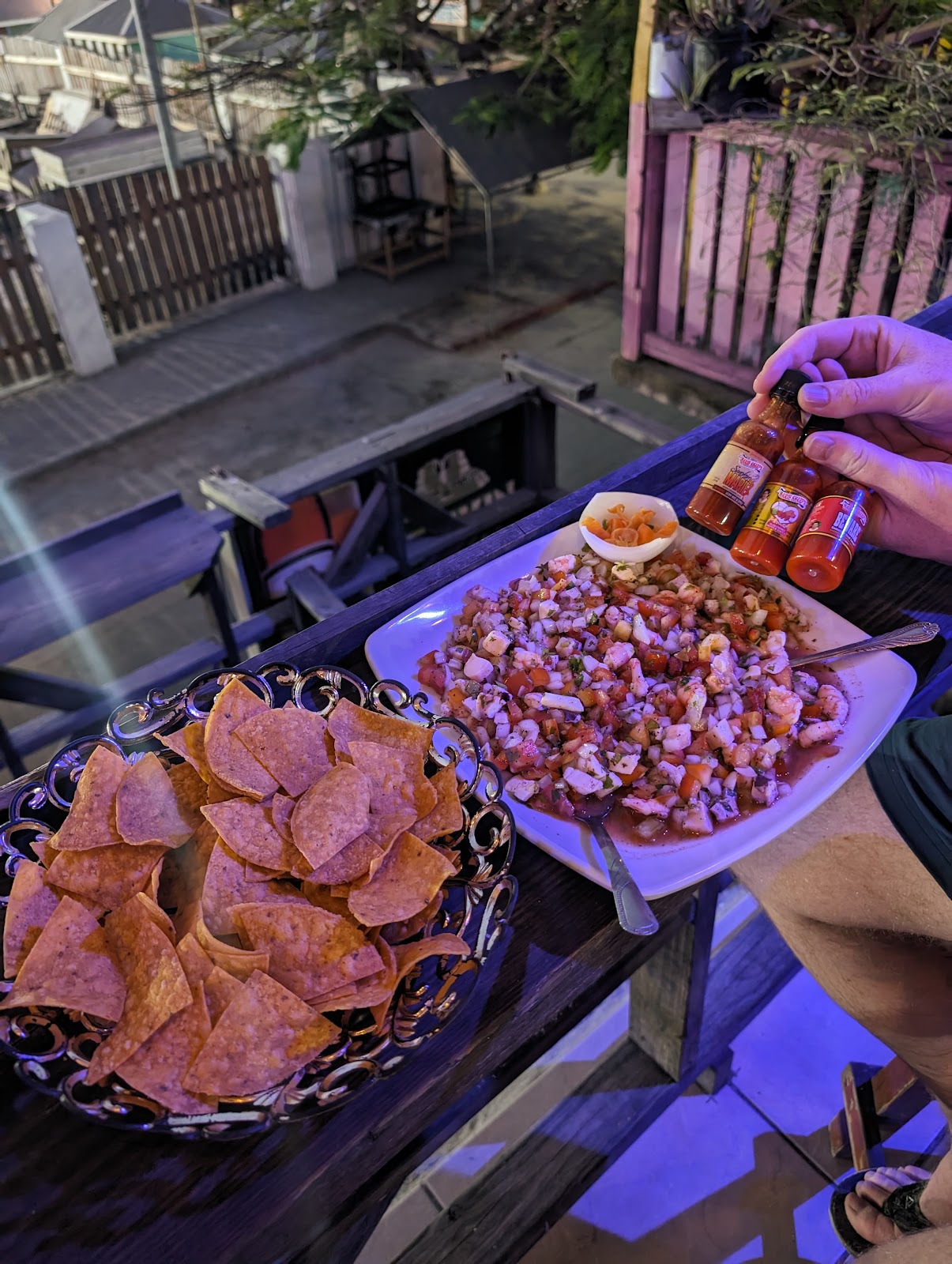 juvinies ceviche bar photo 6
