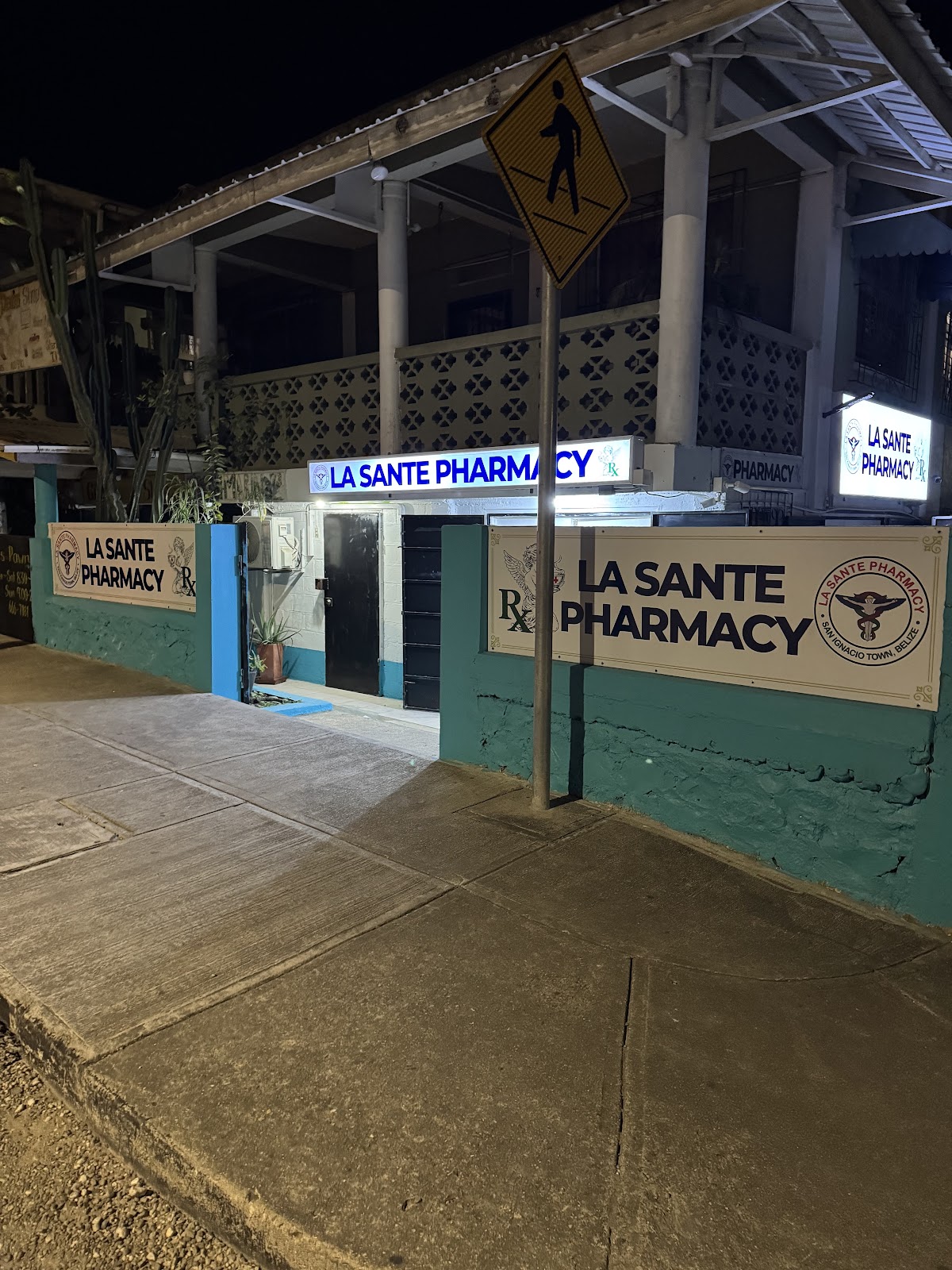 La Sante Pharmacy photo 2
