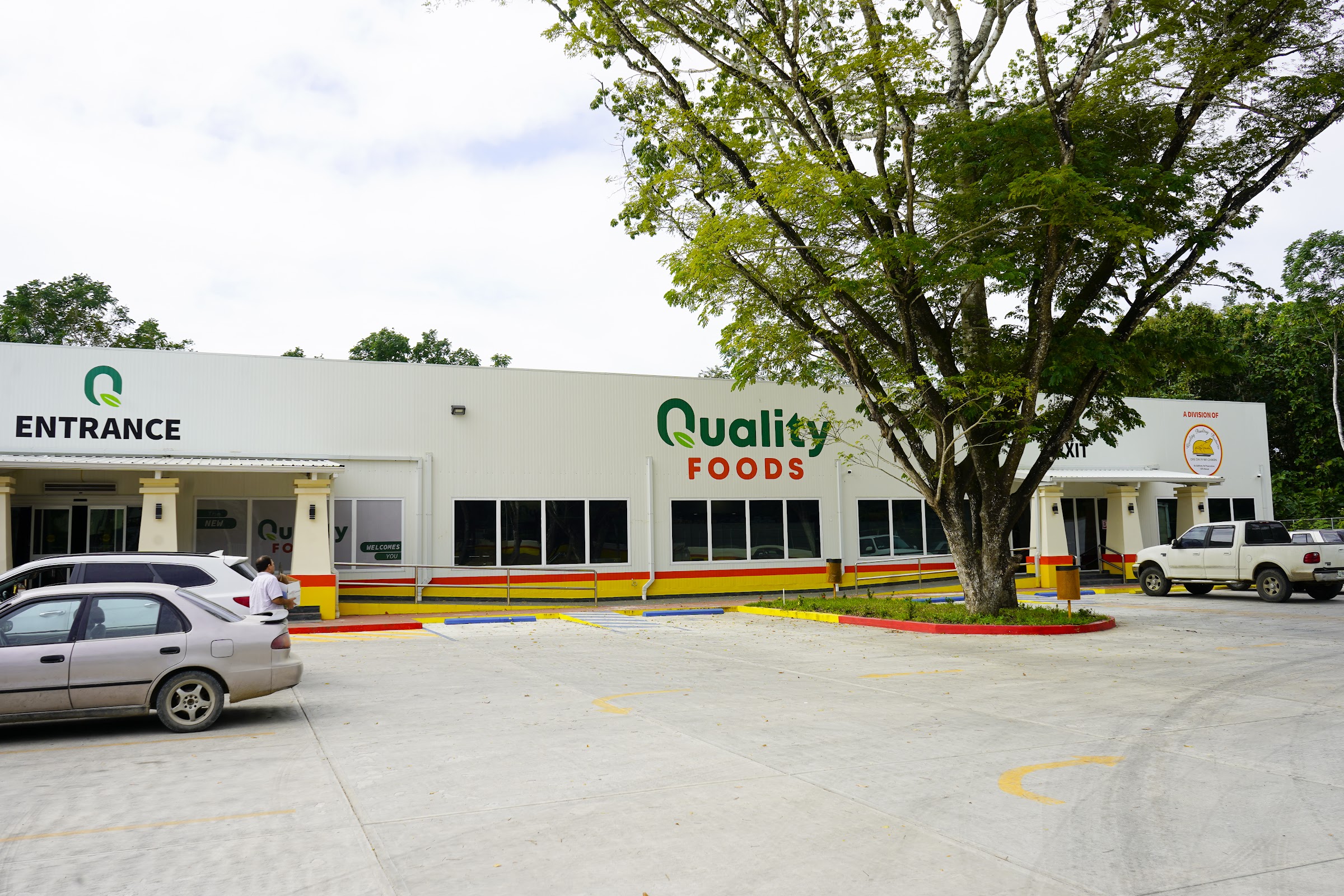 Quality Poultry Products San Ignacio/ Quality Foods