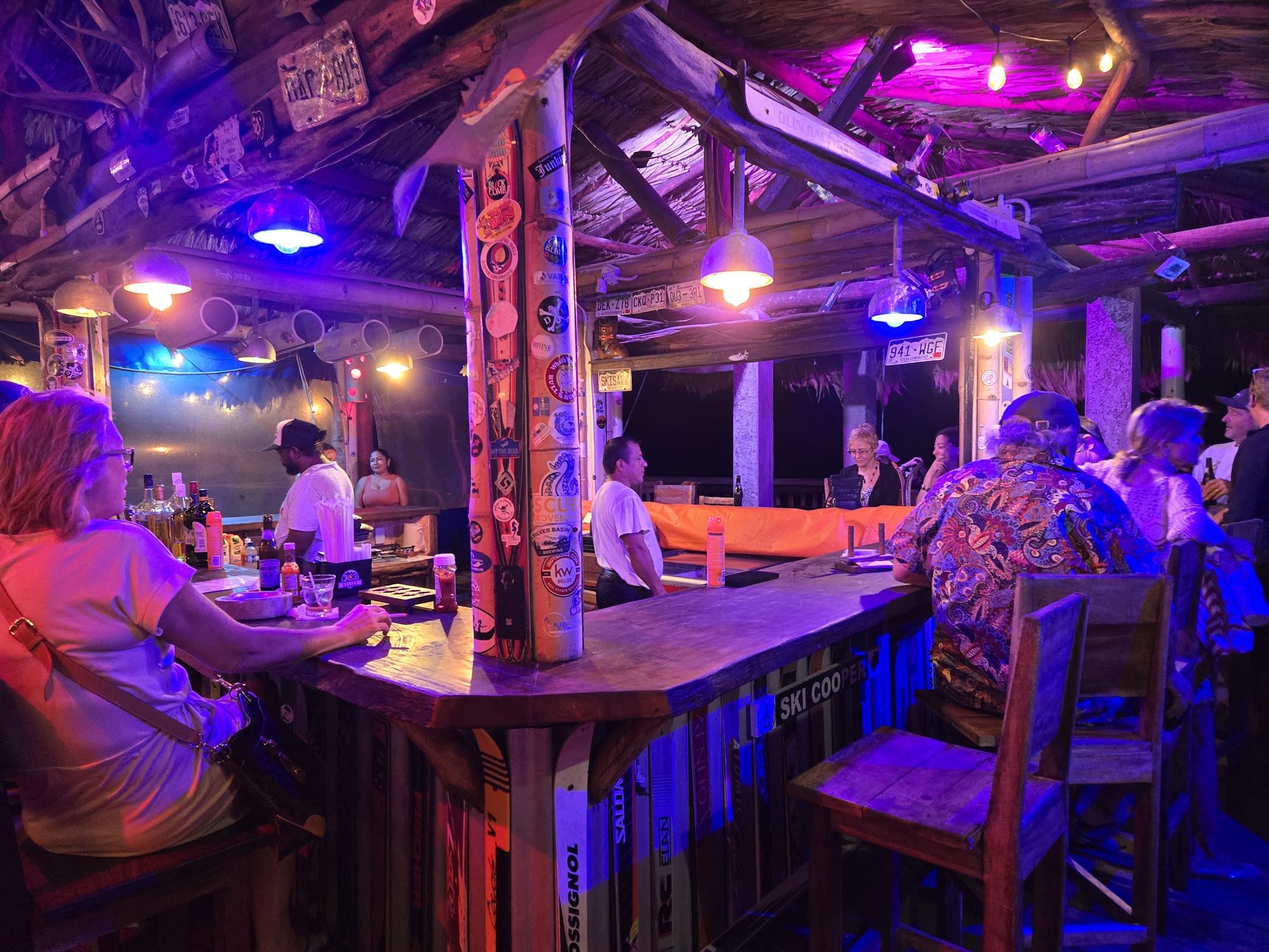 303 Belize Bar & Grill photo 6