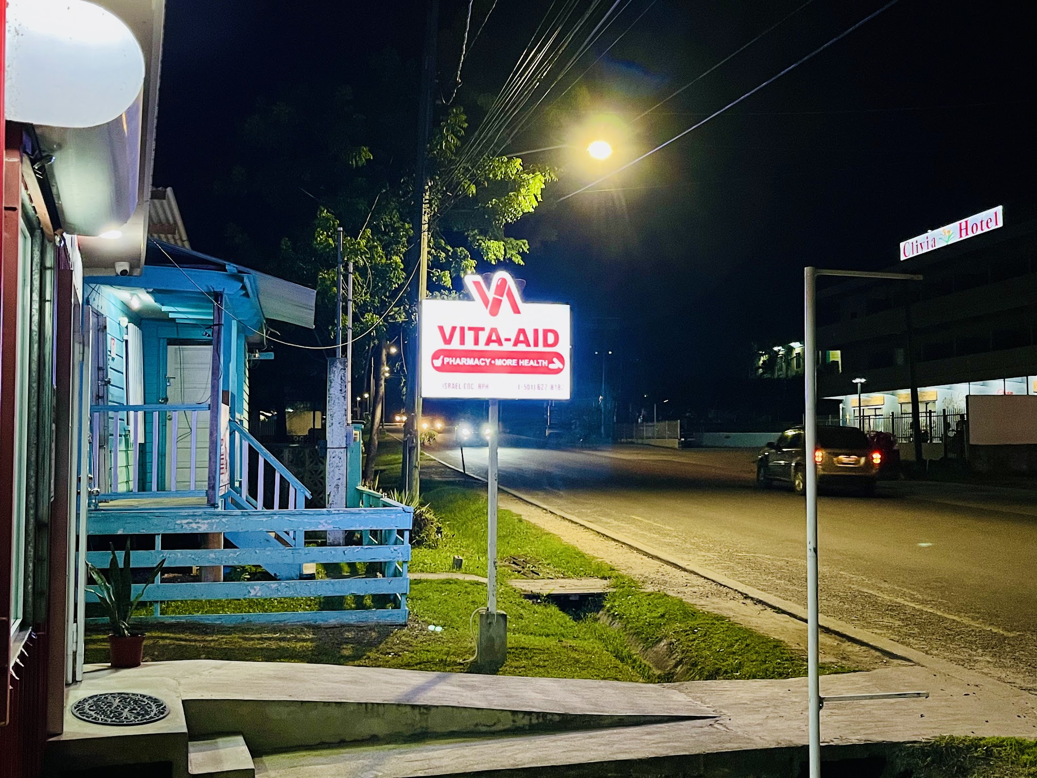 Vita-Aid Pharmacy photo 4