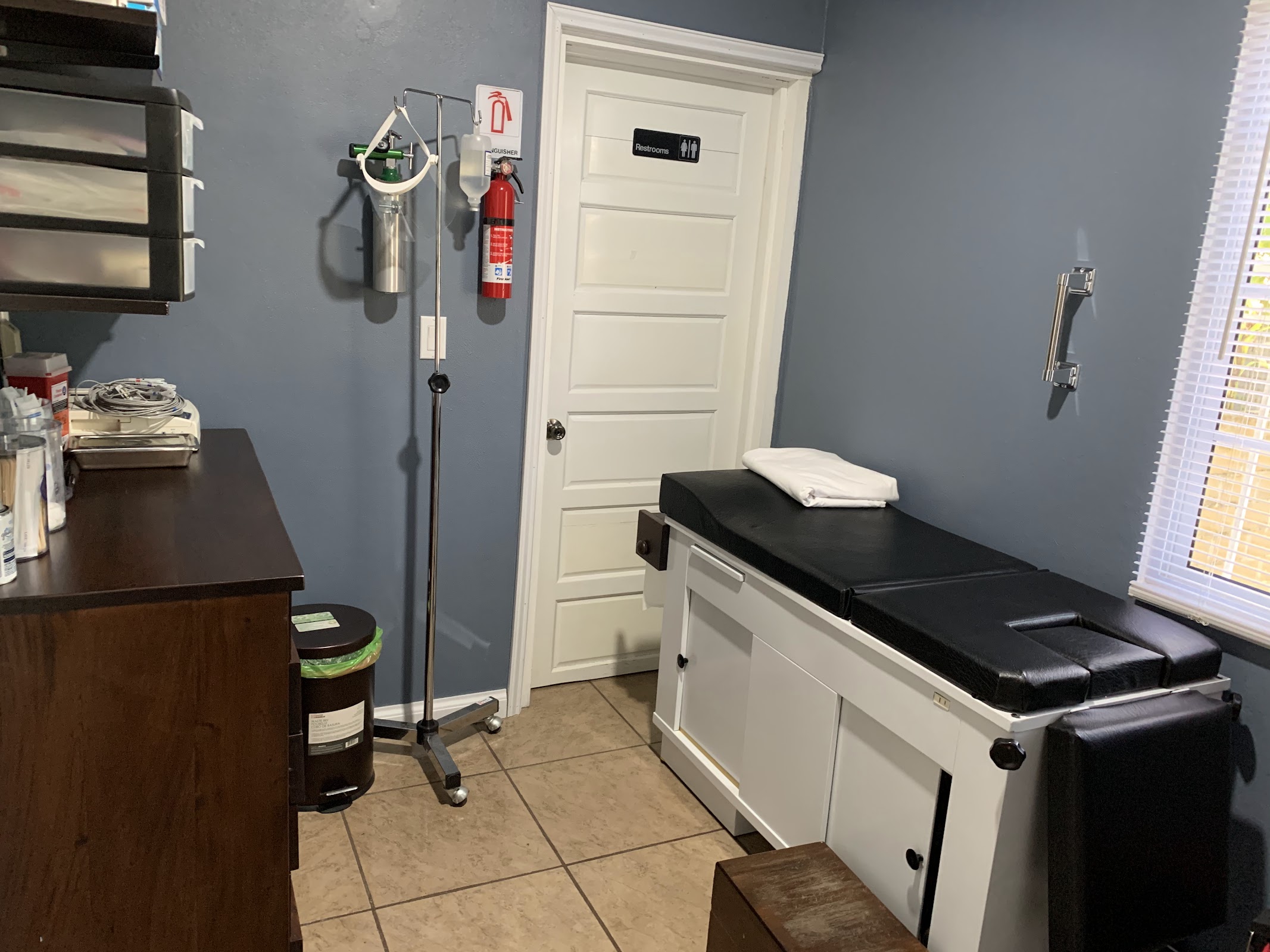 Dr. Yacab Medical Clinic Ltd (Dr. Danny R. Yacab/Dra. Maria Beni Yacab) photo 3