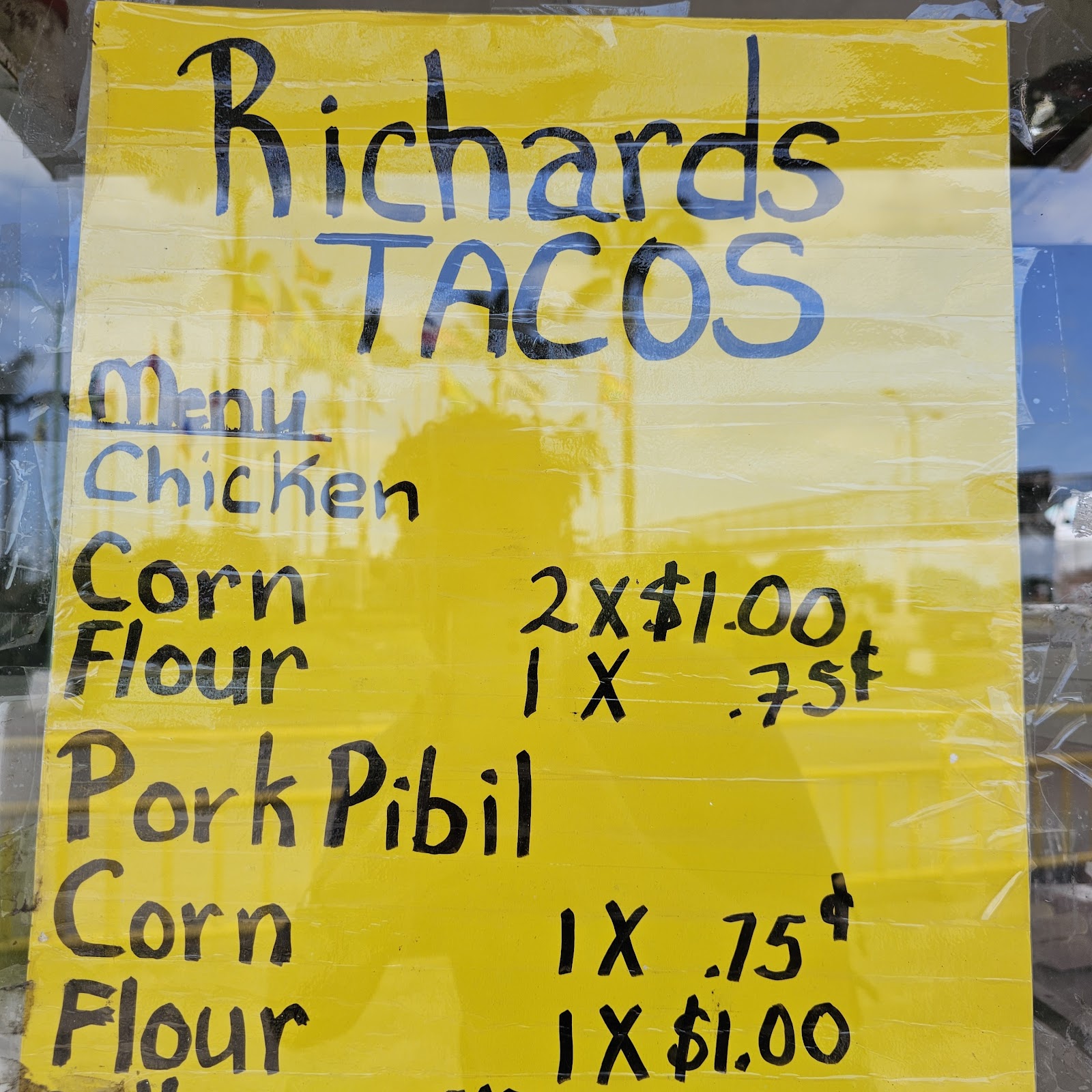 Richards Tacos photo 4