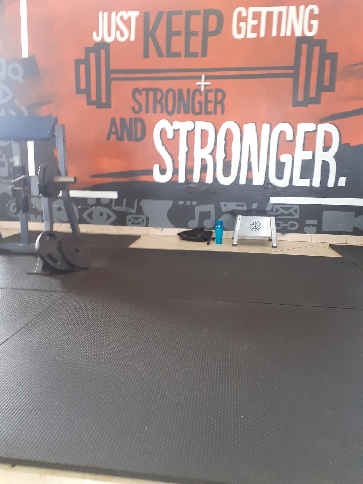 Muscle Hut Fitness Club photo 8