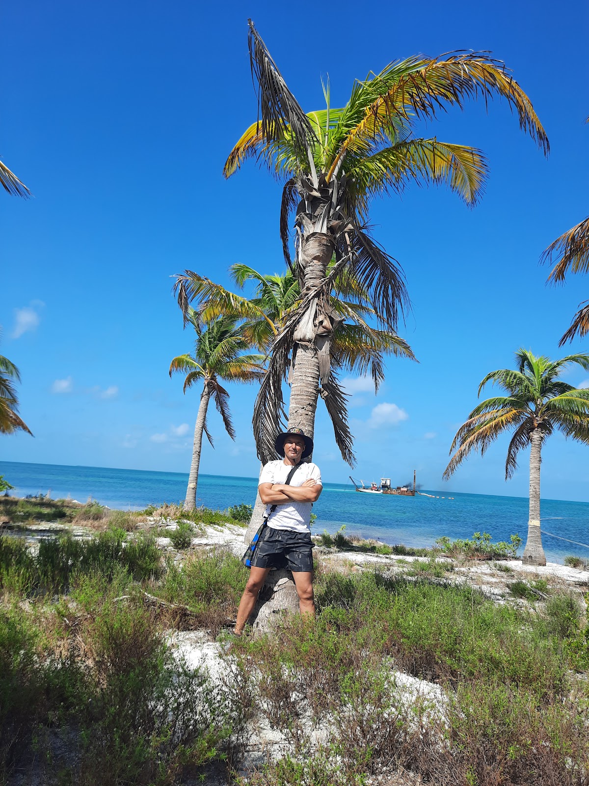 Refugee Beach photo 7