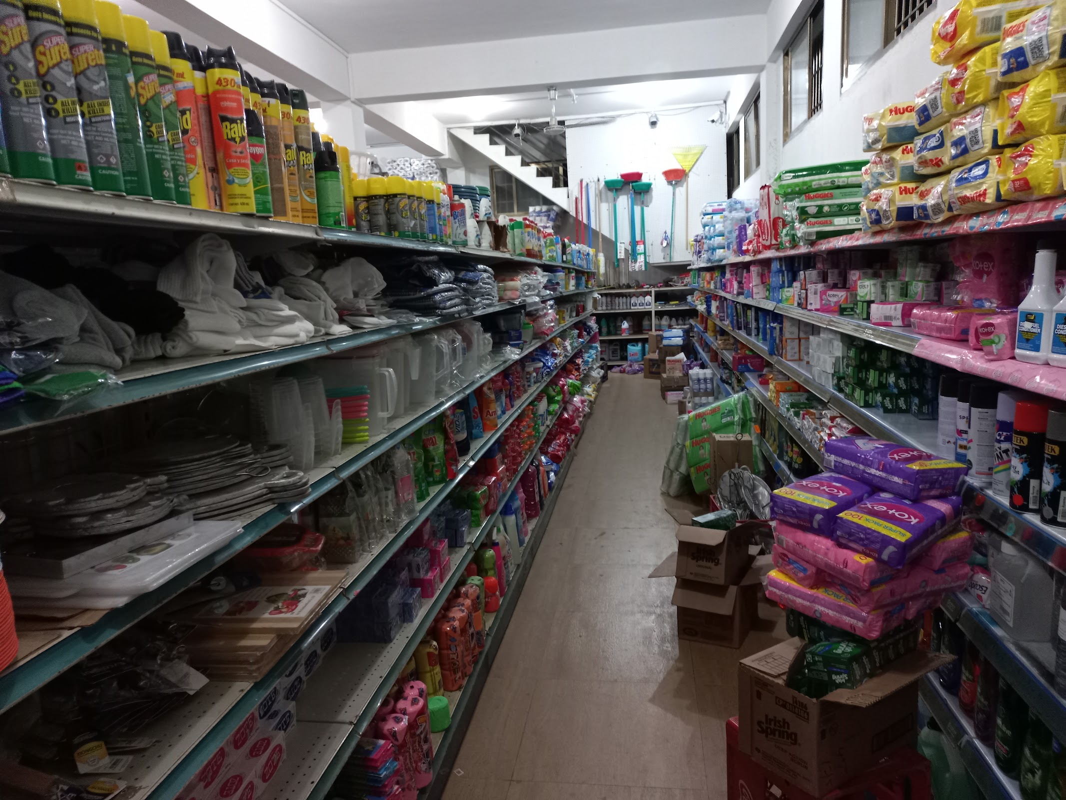 M & Y Supermarket photo 5