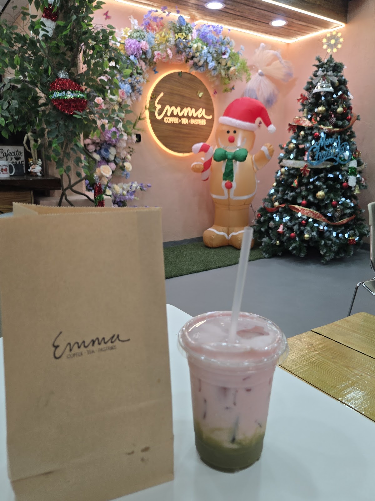 Emma Cafe photo 5