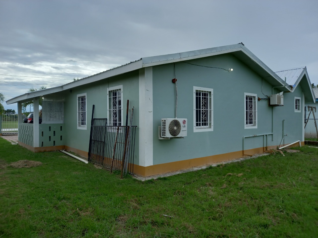 San Lorenzo Housing Site Park photo 8