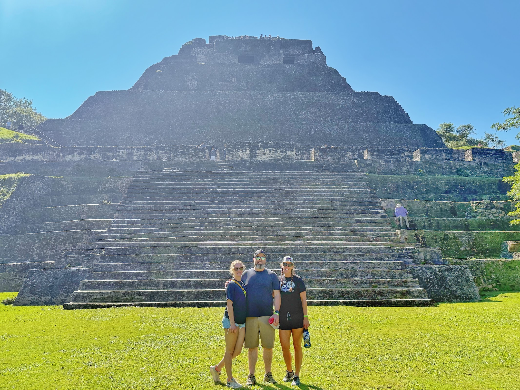 ROEming Belize Travel Agency photo 3