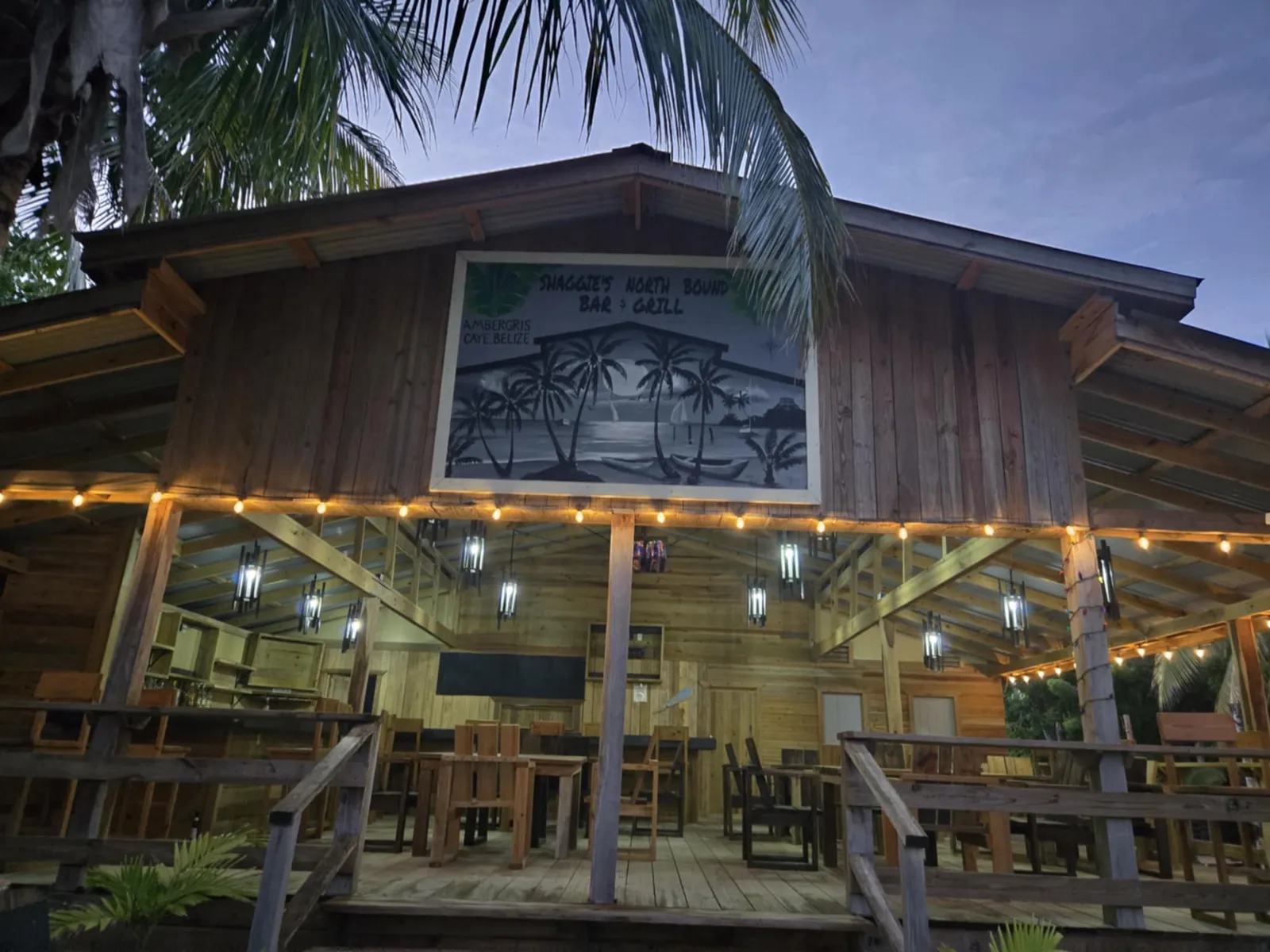 Shaggies bar and grill