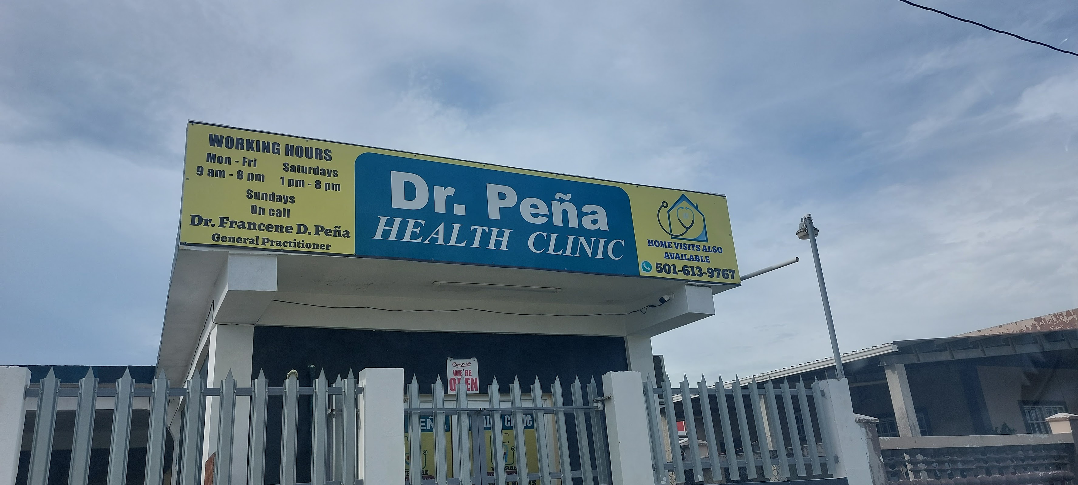 Dr. Peña Health Clinic photo 4