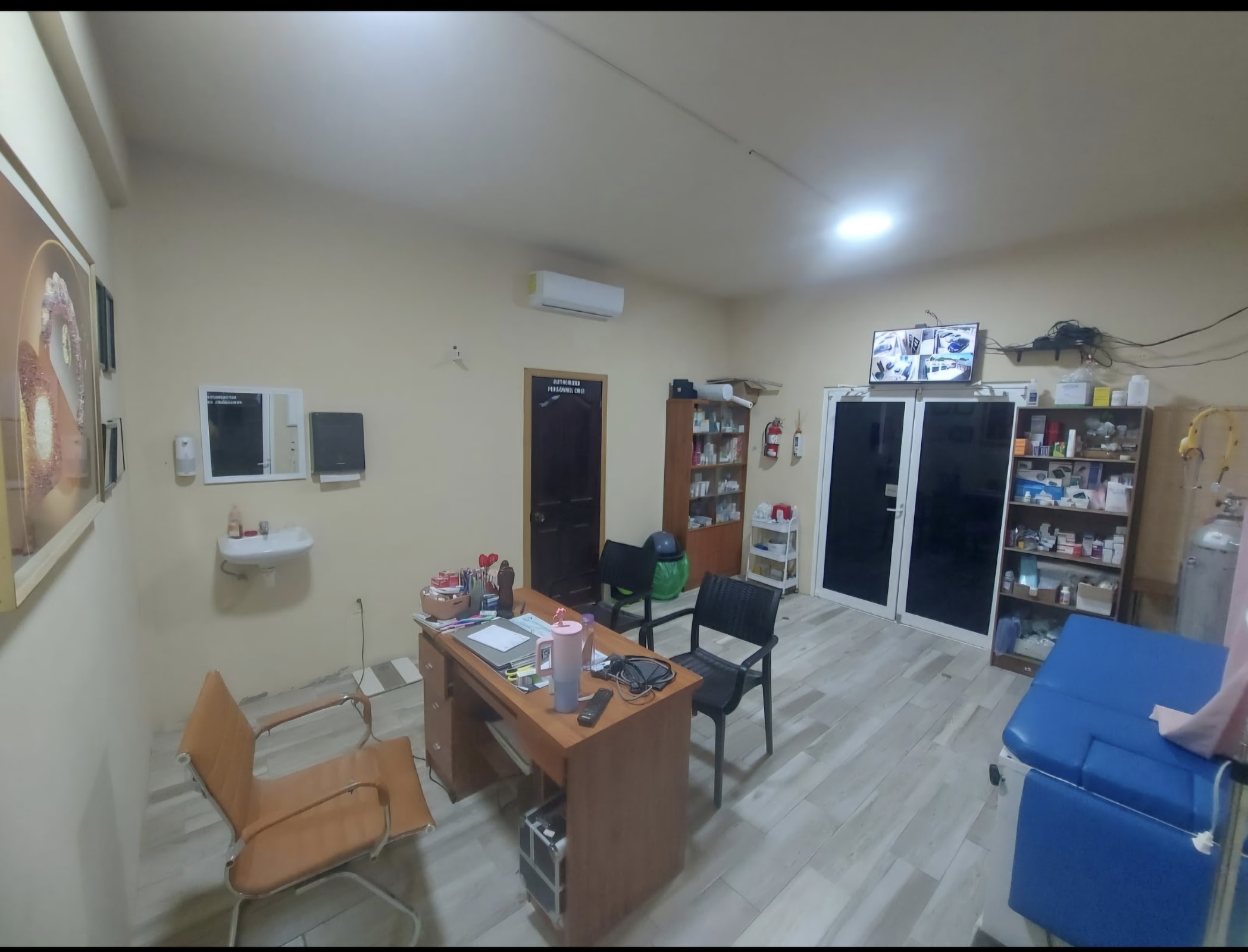 Dr. Peña Health Clinic photo 6