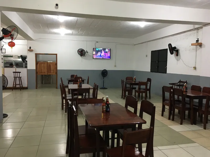 Tracy’s Restaurant