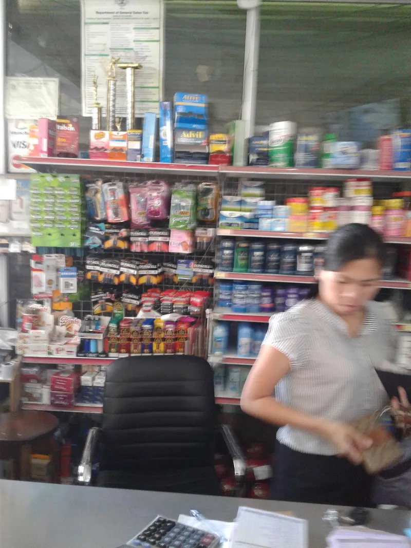 Season Supermarket photo 3