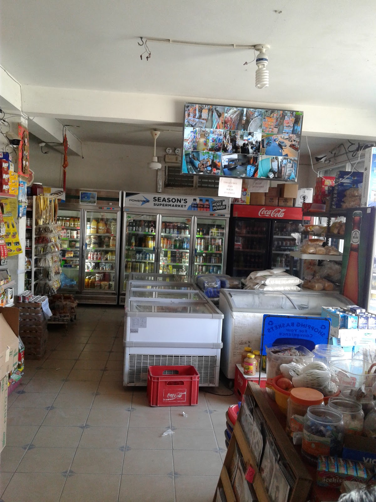 Season Supermarket photo 6