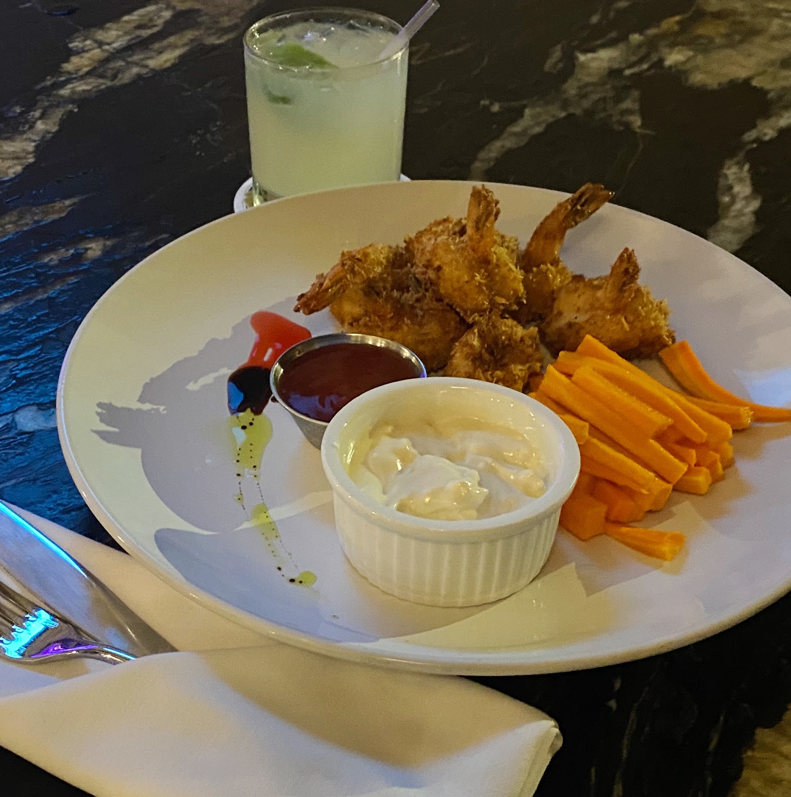 Inky's 19th Hole Bar & Grill photo 4