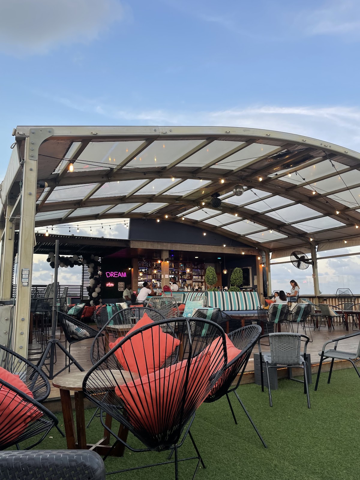 Sunset Lounge
