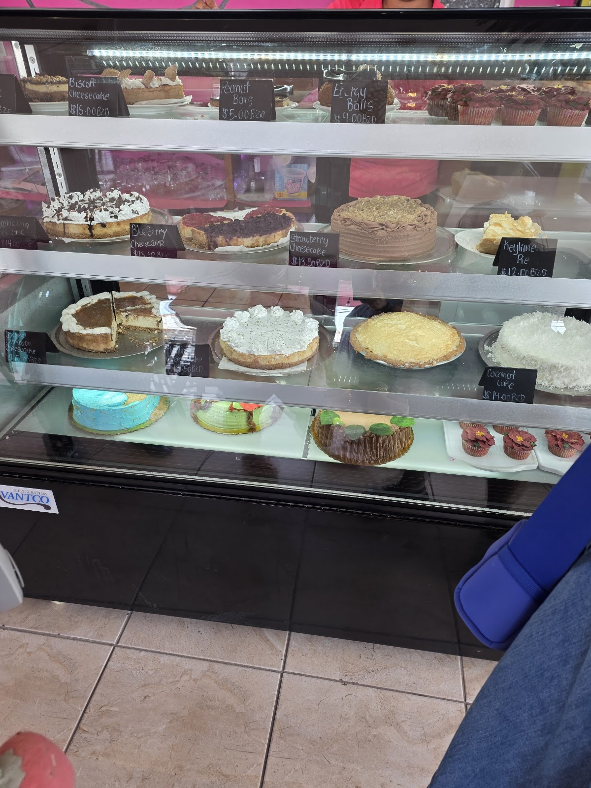 Charmaine's Cafe and Dessert Shop photo 8