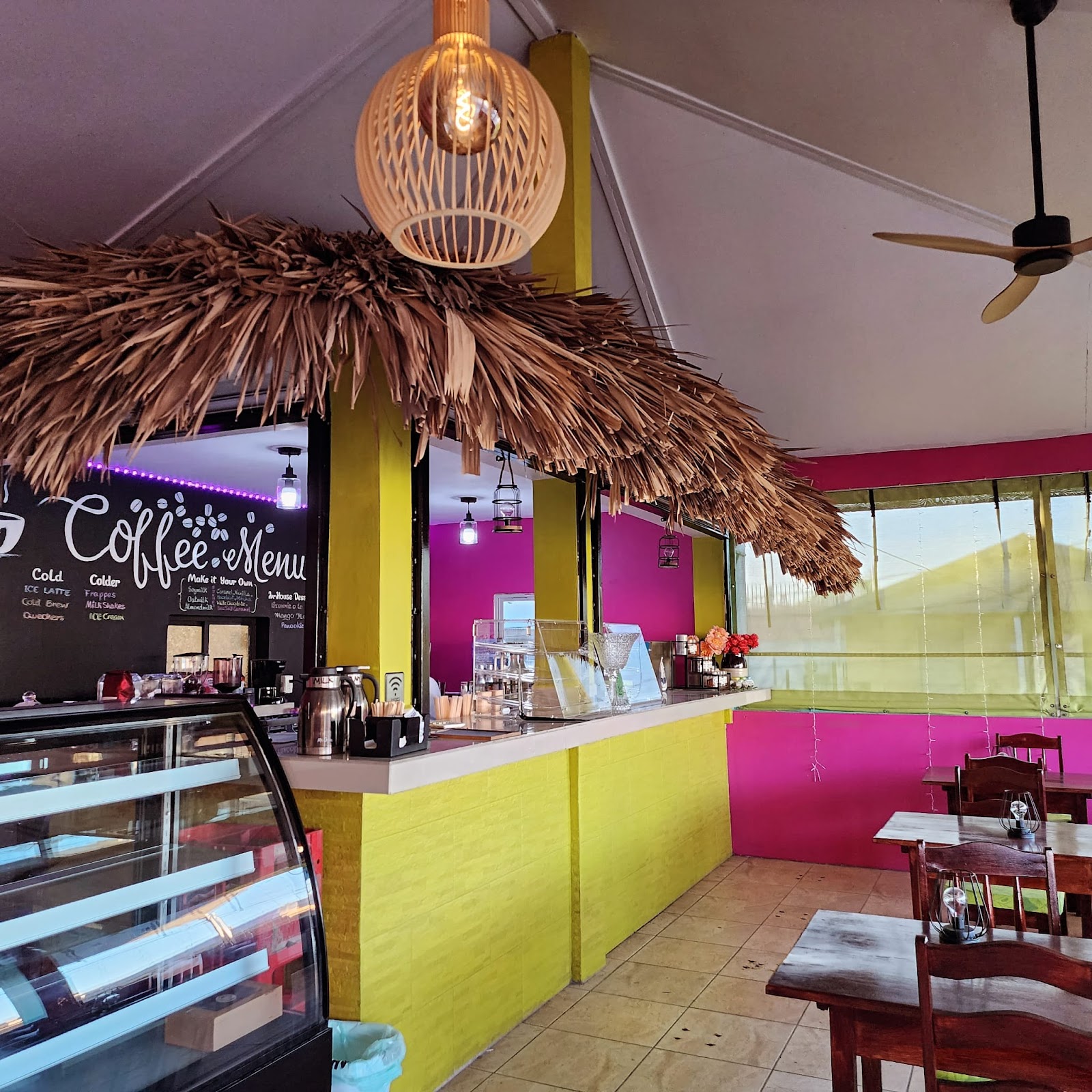Charmaine's Cafe and Dessert Shop