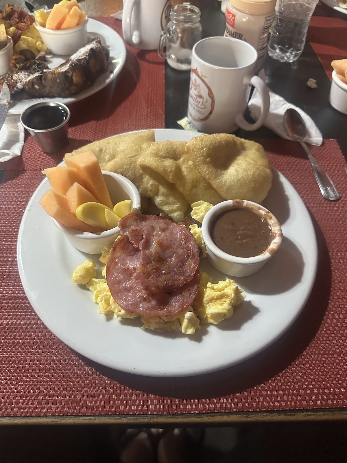 D FAMILY CAFÉ photo 5