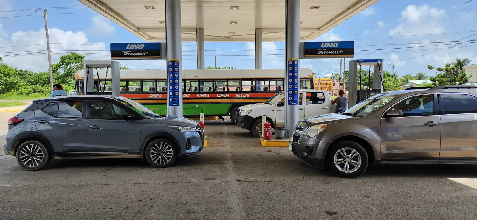 UNO SERVICE STATION