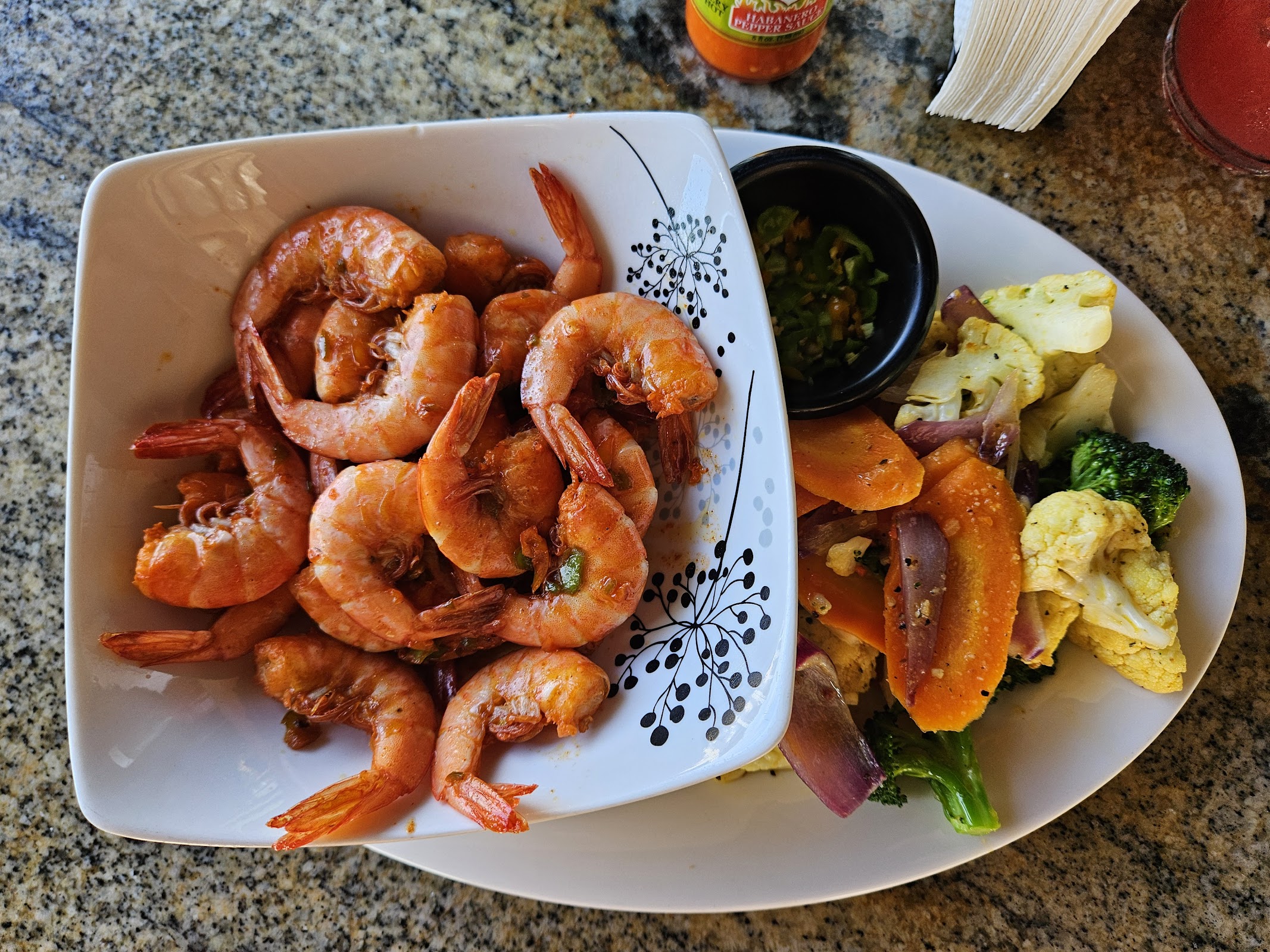 MoBay Restaurant and Lounge photo 5