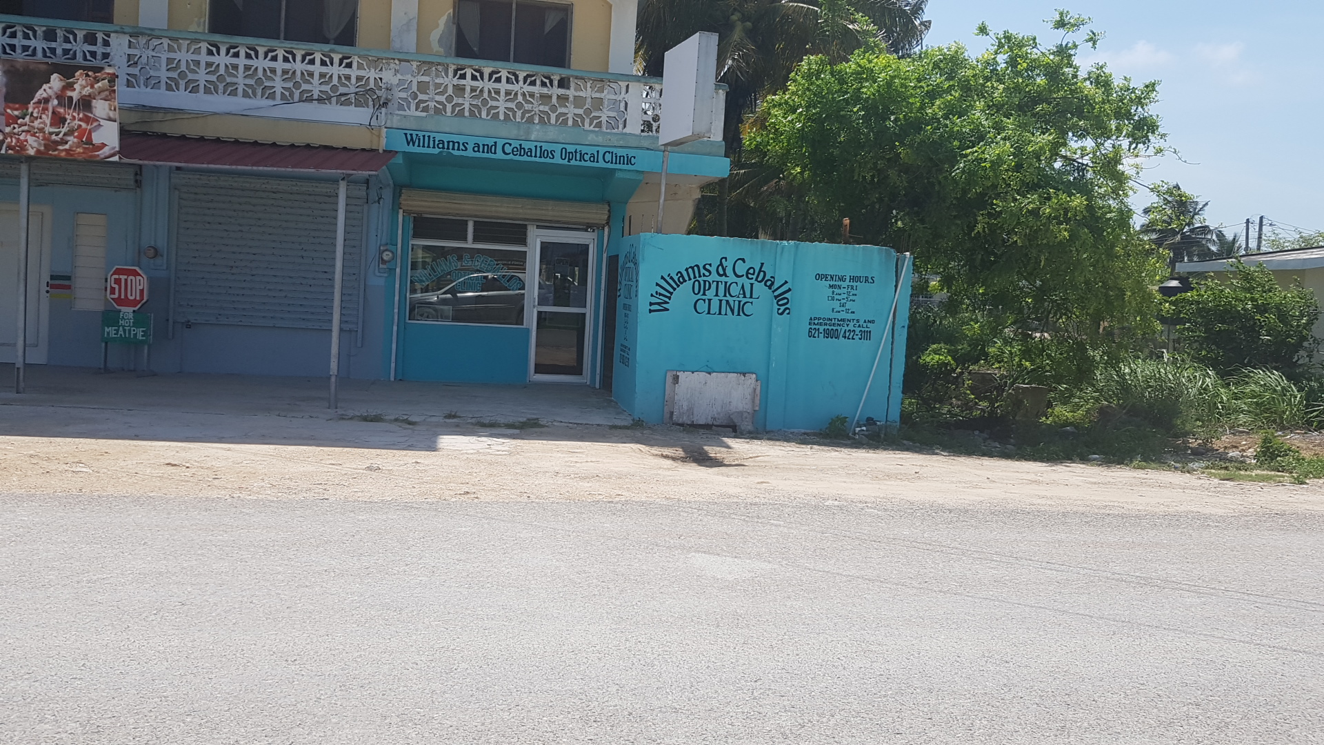 Williams and Ceballos optical clinic photo 2