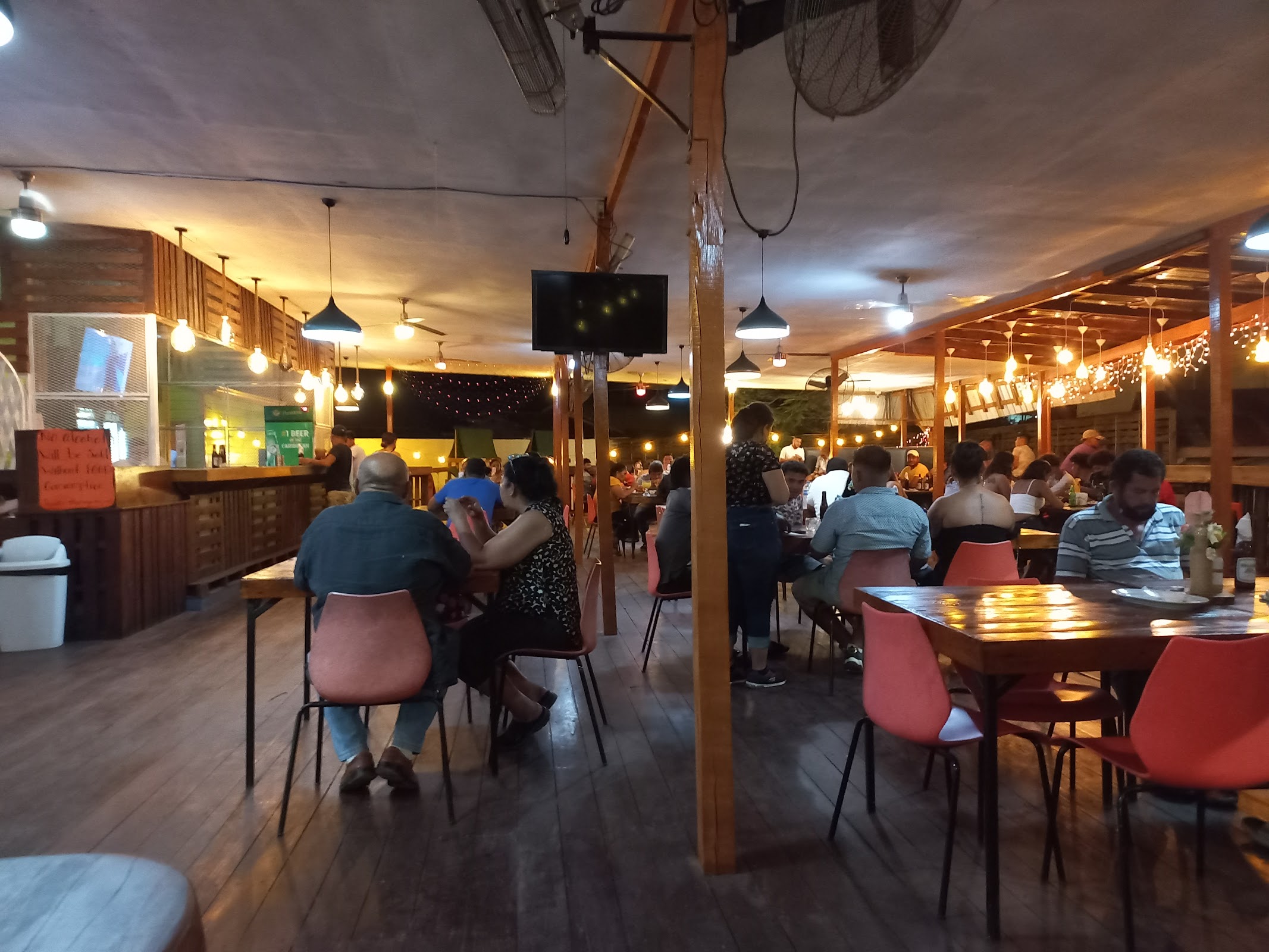 Chill Out Restaurant & Bar photo 7