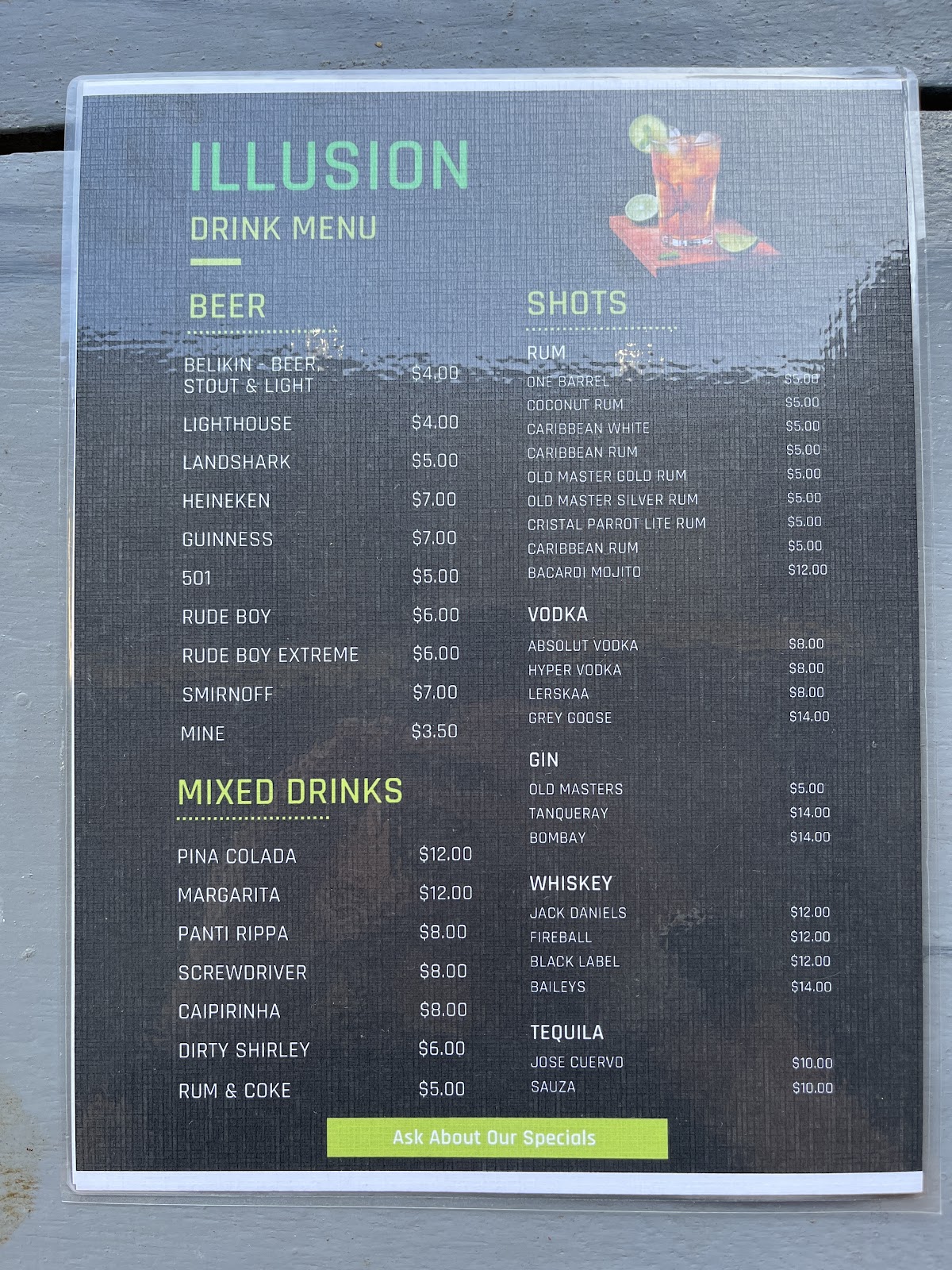 Illusion Bar and Grill photo 2