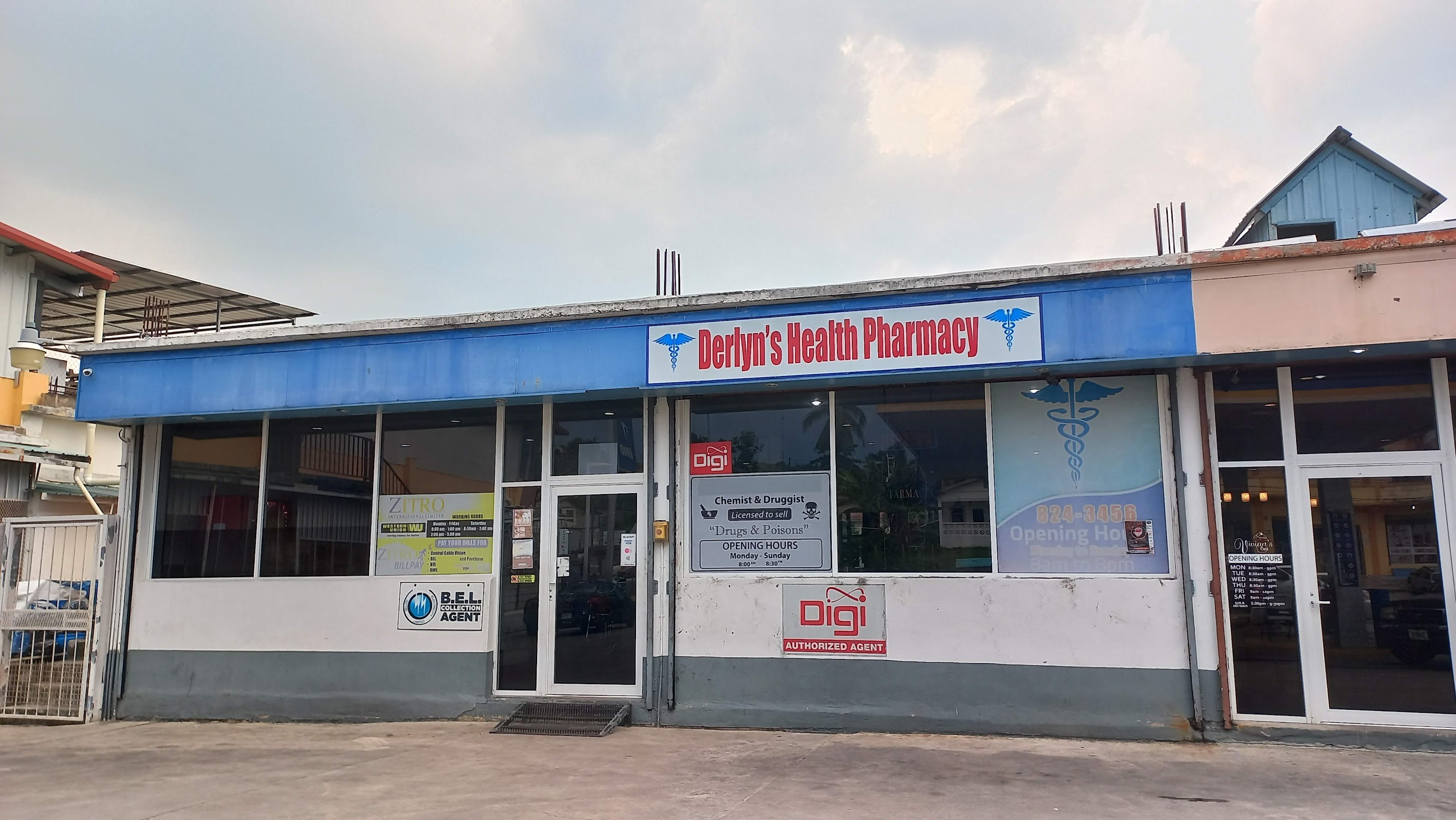 Derlyn's Health Pharmacy photo 2