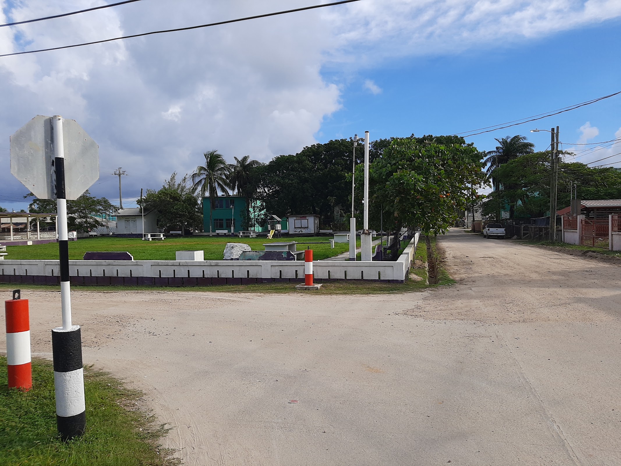 BTL Princess Royal Park Dangriga photo 3