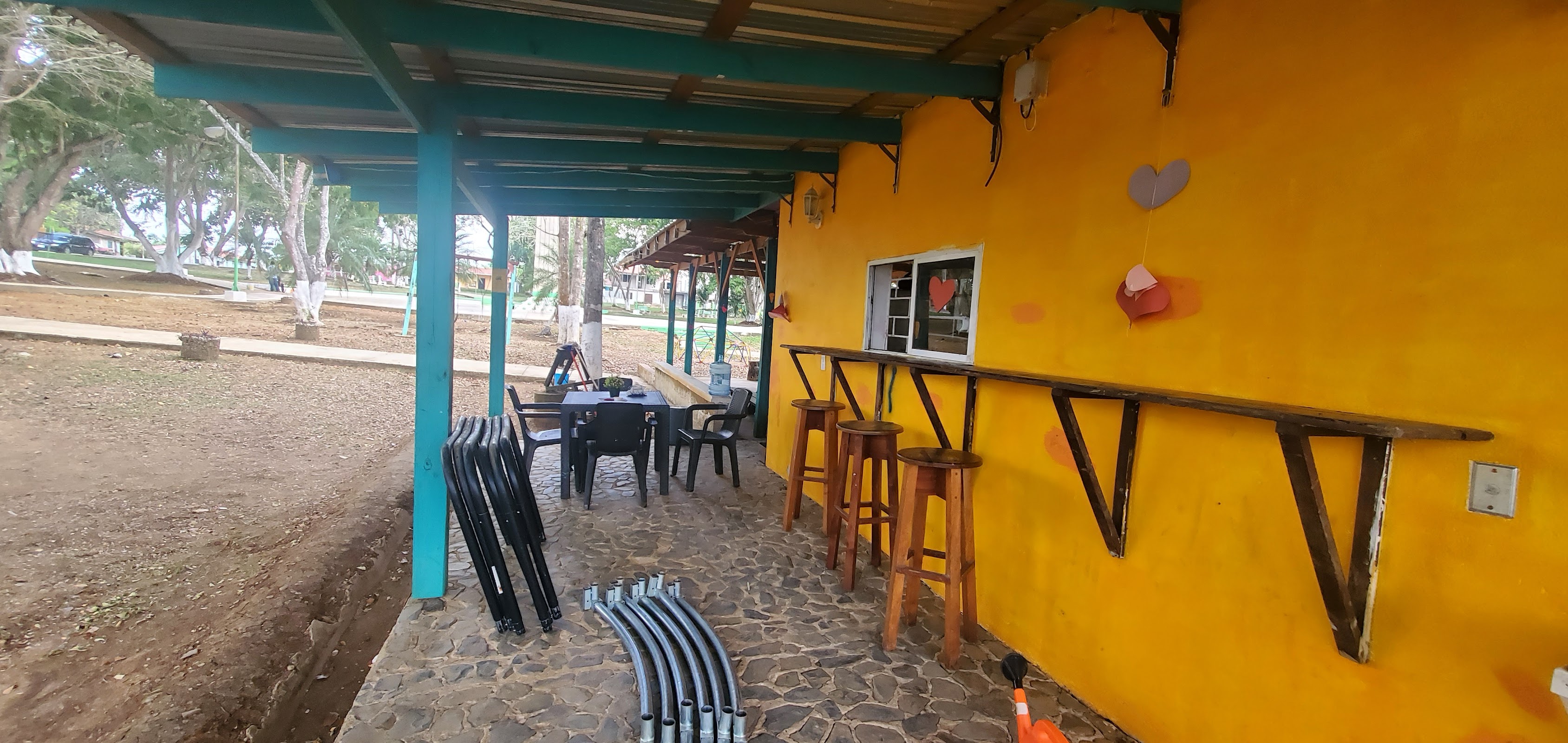 Doncela's Restaurant & Cafe photo 7