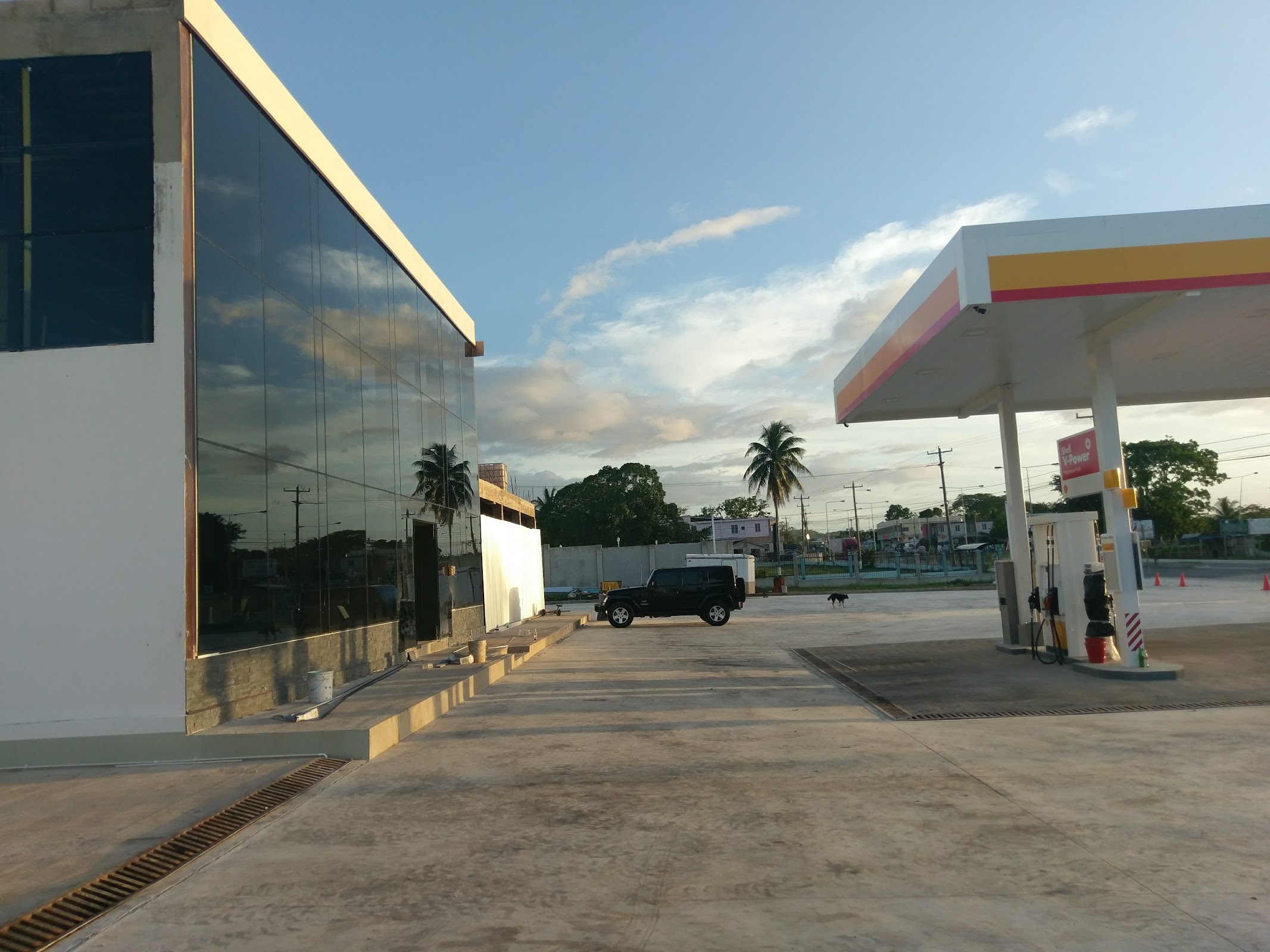 Shell Gas Station photo 3