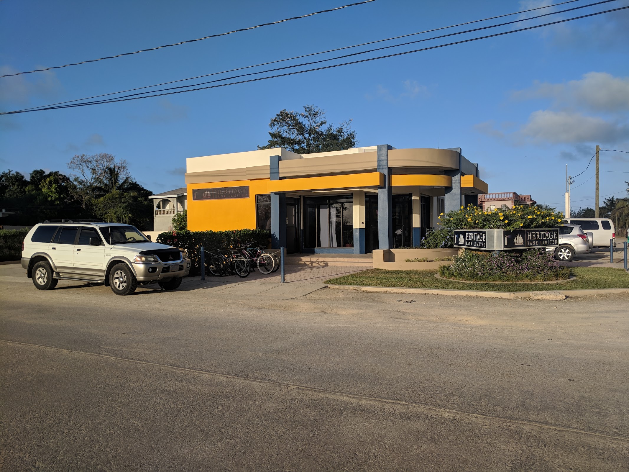 Heritage Bank photo 4