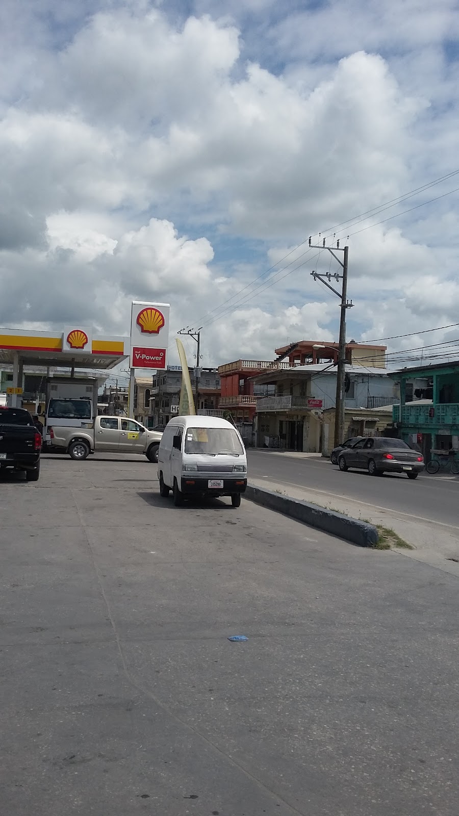 Shell Gas Station photo 5
